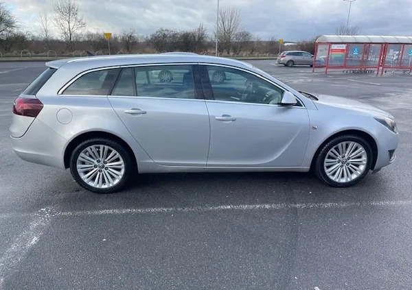 Opel Insignia cena 28500 przebieg: 247000, rok produkcji 2014 z Szczecin małe 46